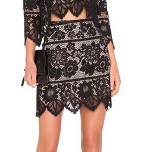 NWT For Love & Lemons Gianna Lace Skirt